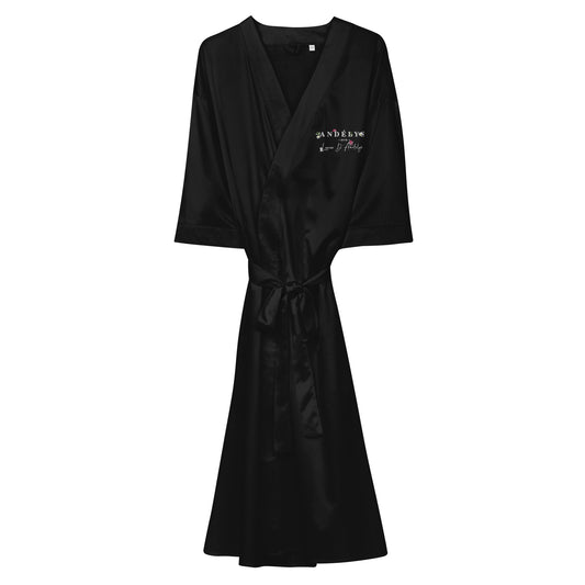 Kimono en soie brodé noir LOUISE